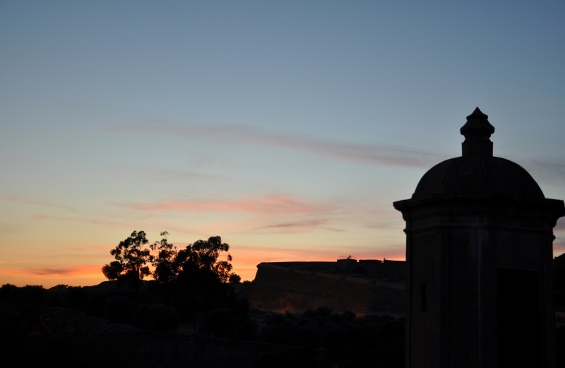 テラスからの夕日・３　in Portugal Elvas